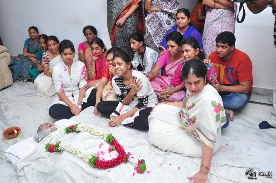 Celebrities-Pay-Homage-To-Edida-Nageswara-Rao